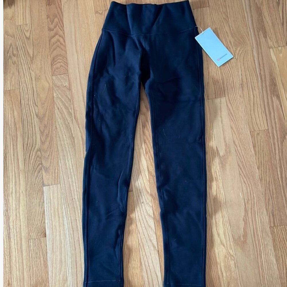 NWT LULULEMON Wunder Lounge Super-High-Rise Tight 28" TRUE NAVY FLEECE BLUE 4